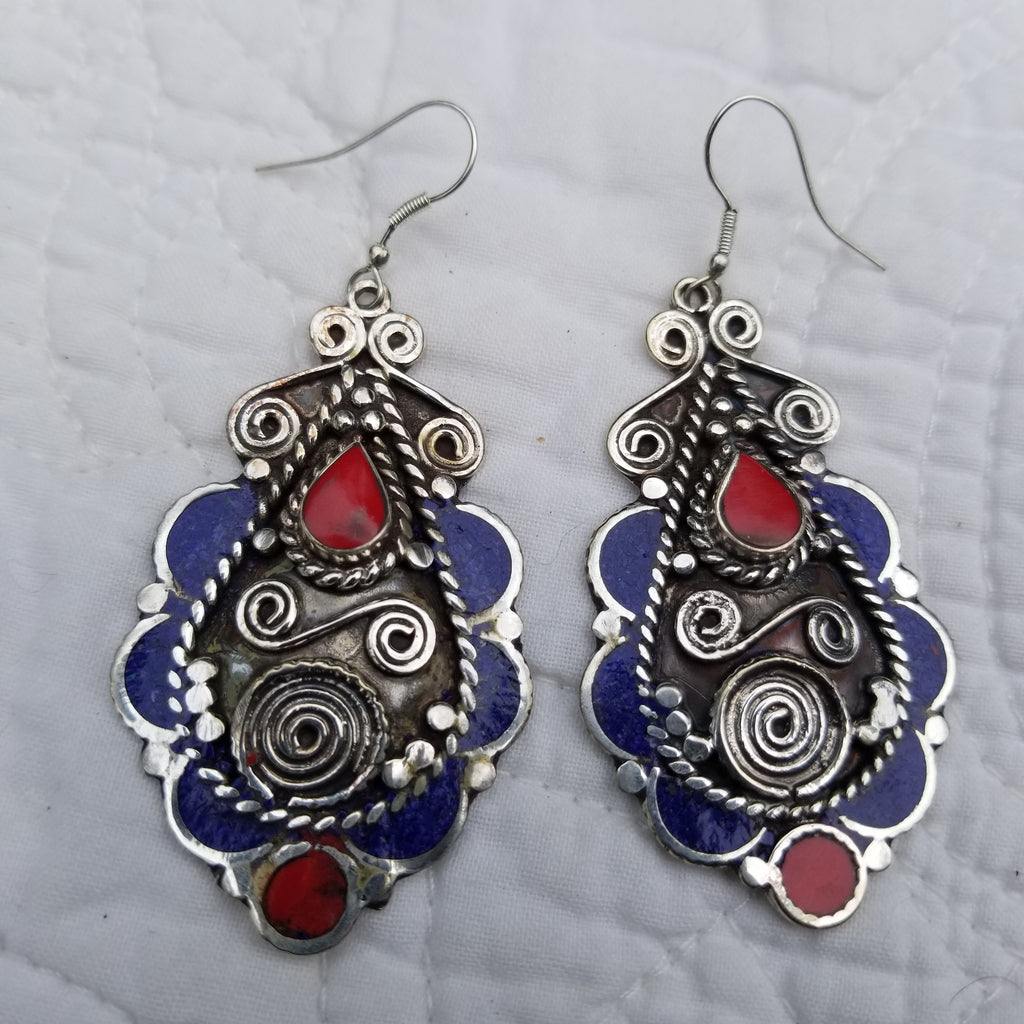 Coral Stone and Enamel Earring - Aimeescloset.com